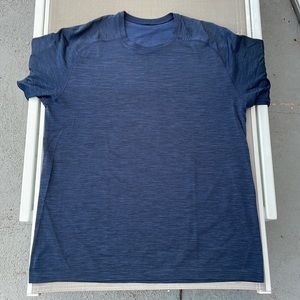 Lululemon athletica Mens T shirt